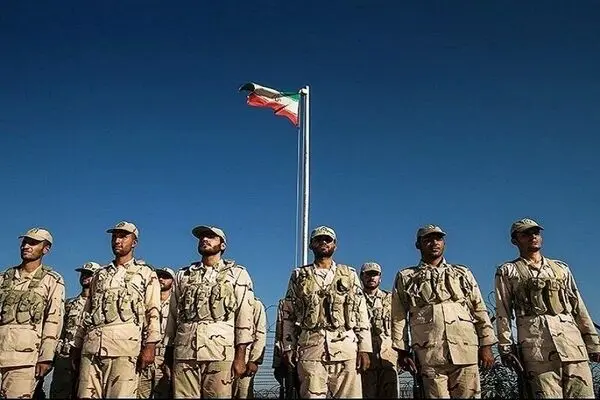 سربازان مایه عزت و امنیت پایدار کشور هستند
