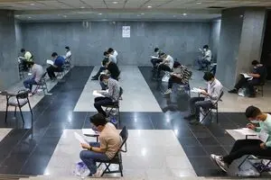 وعده‌ی عجیب کنکور الکترونیکی