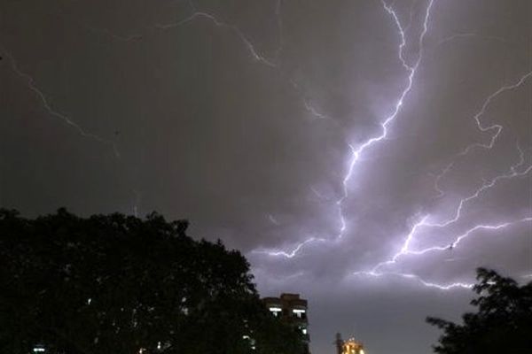 ۹ نفر در پی وقوع حوادث جوی فوت شدند