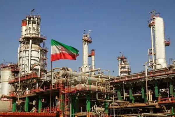 هیچکدام از تأسیسات پالایشگاه آبادان آسیب ندیده است