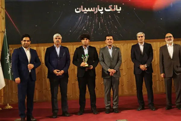 پارسیان، بانک برتر در حوزه ضمانت نامه شد