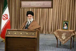 رهبر انقلاب : آیین حکمرانی پیامبران از کتاب الهی گرفته می‌شود