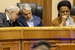 ساختمان‌سازی با پول معلمان