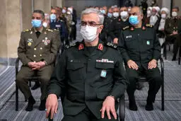 اگر میخواهید غیرپاسخگو باشید مسئولیت‌تان را رها کرده و استعفا دهید