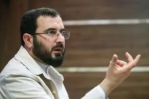باید نظر ذینفعان صوت و تصویر فراگیر تامین شود