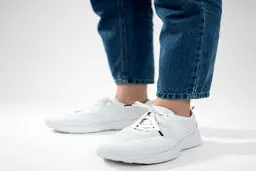 کفش مناسب پیاده روی چه ویژگی هایی دارد؟