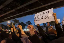 بن‌بست در اصل قانون یا بن‌بست در اجرای قانون