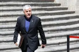 وزیر ورزش و جوانان استعفا داد